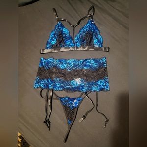 NWOT 3 piece lingerie set